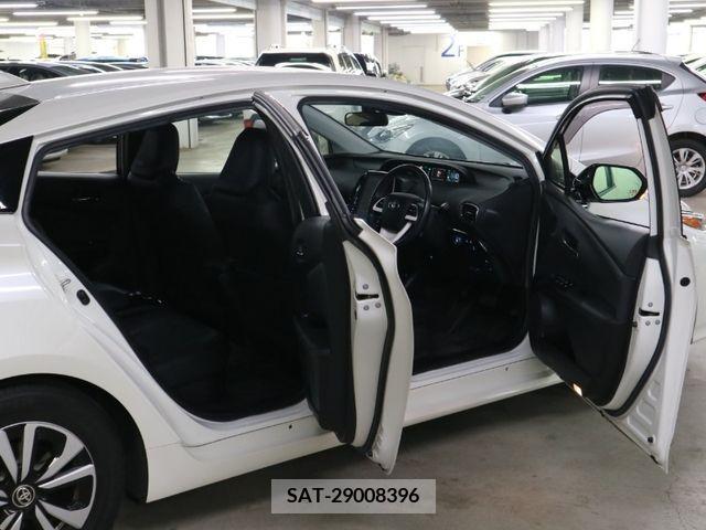 Toyota PRIUS PHV 2017-05 377317-10