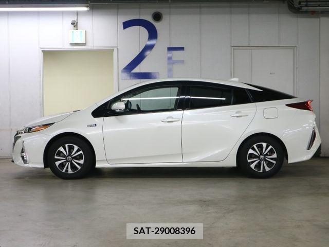 Toyota PRIUS PHV 2017-05 377317-8