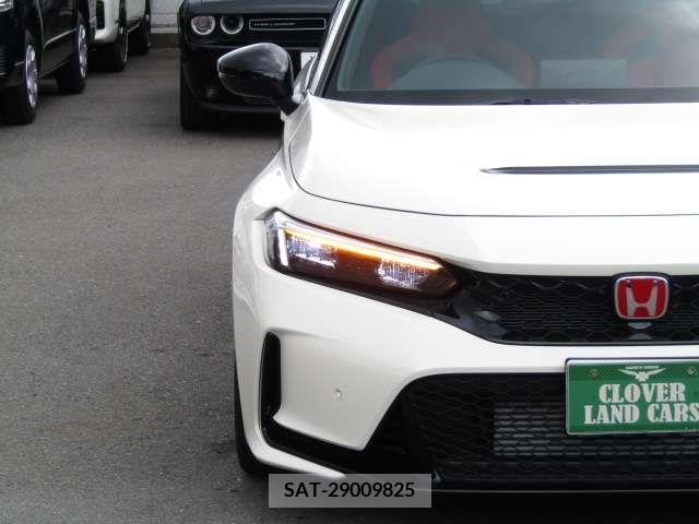 Honda CIVIC 2024-03 357925-17