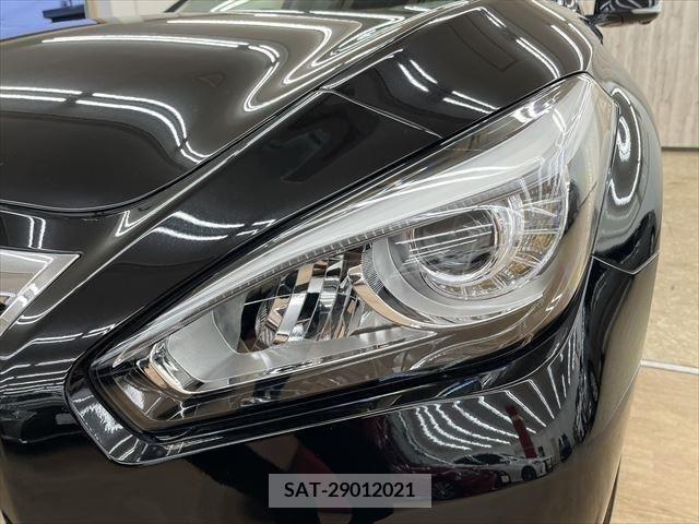 Nissan FUGA 2015-04 215617-8