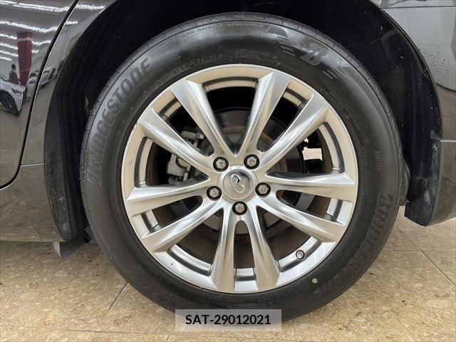 Nissan FUGA 2015-04 215617-16