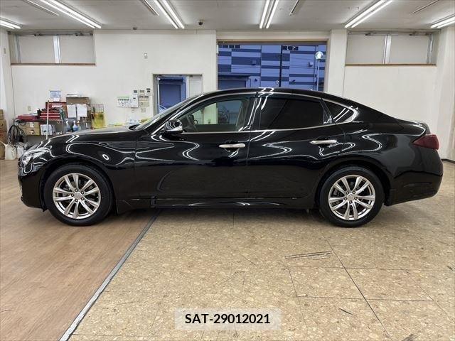 Nissan FUGA 2015-04 215617-7