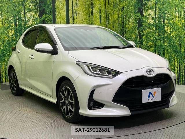 Toyota YARIS 2022-06 340195-16