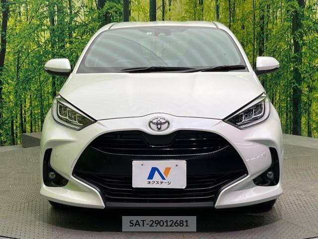 Toyota YARIS 2022-06 340195-14