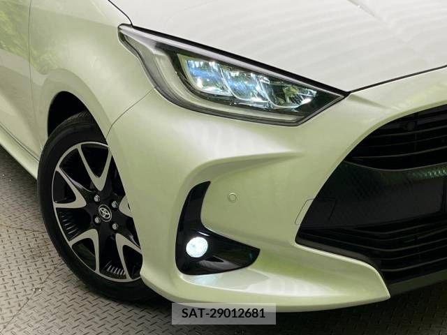Toyota YARIS 2022-06 340195-12