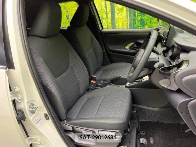 Toyota YARIS 2022-06 340195-8