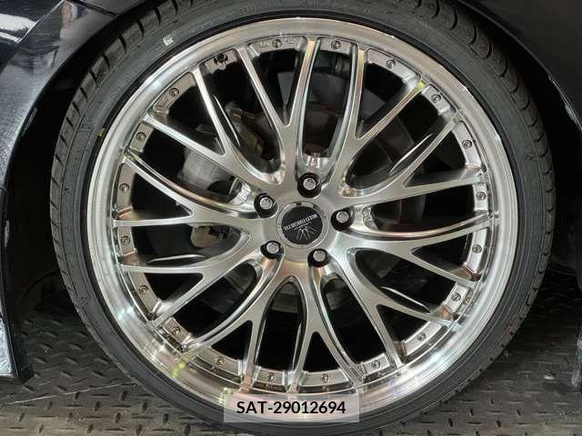 Toyota PRIUS 2017-05 322382-8
