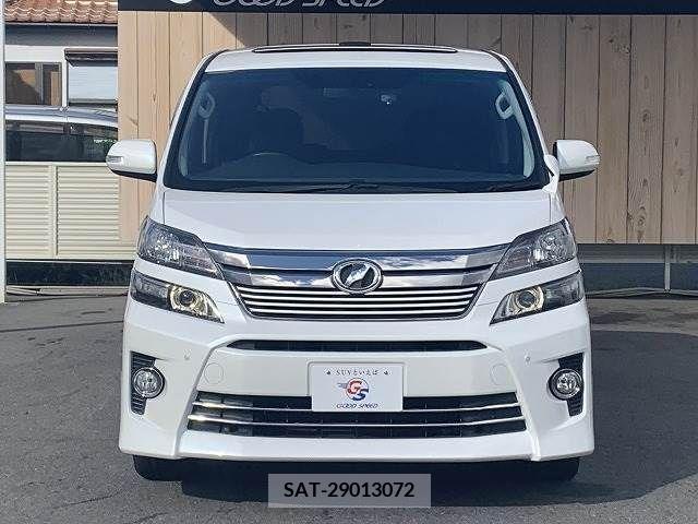 Toyota VELLFIRE 2013-06 213912-16