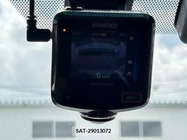 Toyota VELLFIRE 2013-06 213912-15