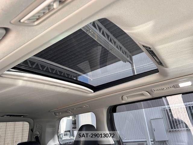 Toyota VELLFIRE 2013-06 213912-4