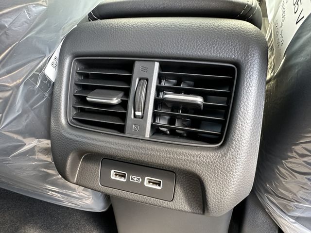 Honda ZR-V 2023-09 13282-19