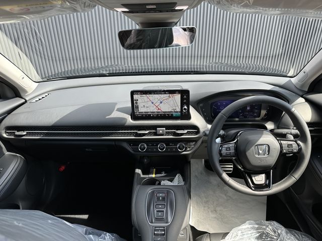 Honda ZR-V 2023-09 13282-1