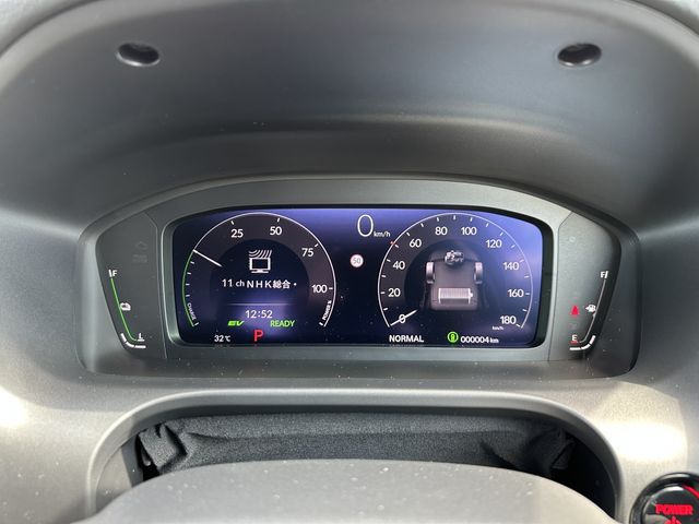 Honda ZR-V 2023-09 13282-14