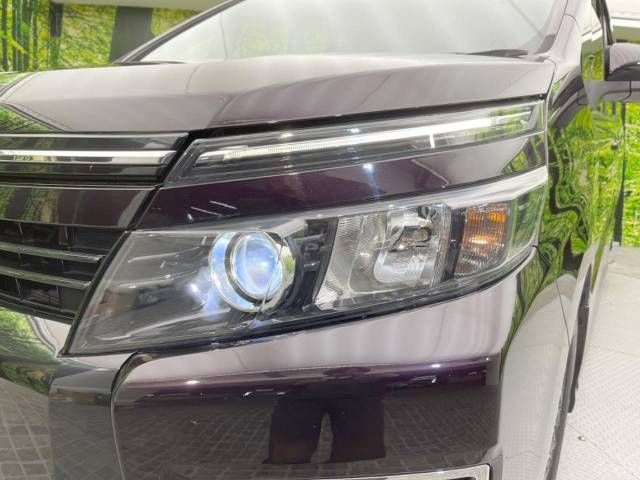Toyota VOXY 2014-11 27130-15
