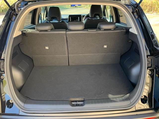 Nissan NOTE 2023-03 24526-11