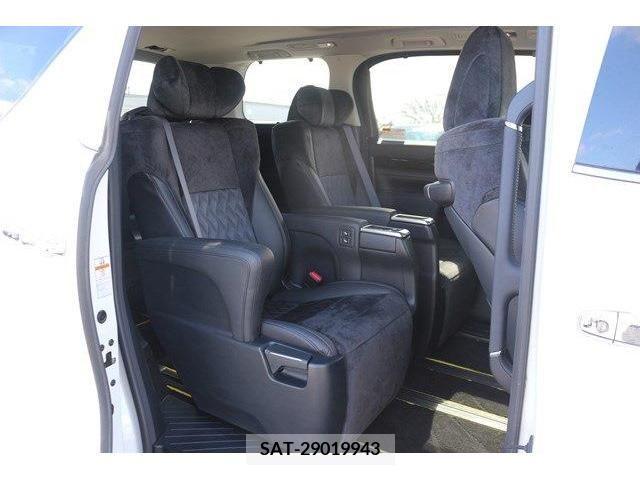 Toyota ALPHARD 2016-09 209772-13