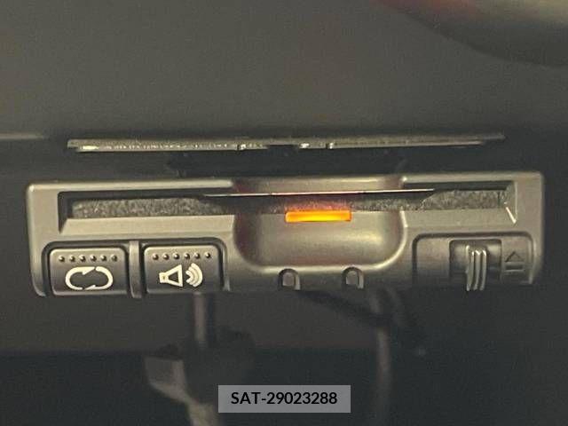 Nissan NOTE 2017-02 255357-6