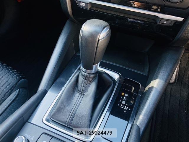 Mazda ATENZA WAGON 2018-03 233377-24
