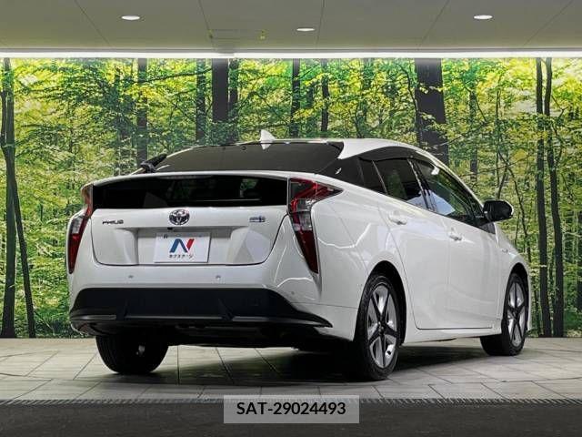 Toyota PRIUS 2017-07 322394-17