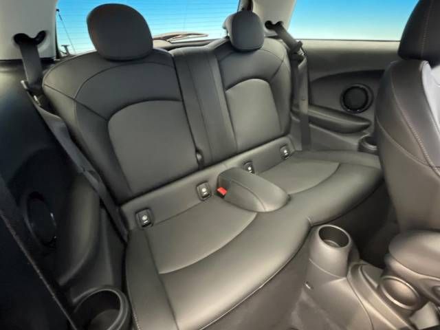 Bmw MINI 2018-09 180607-10