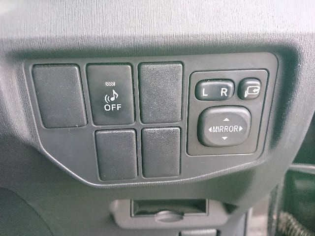 Toyota PRIUS 2013-03 187699-11