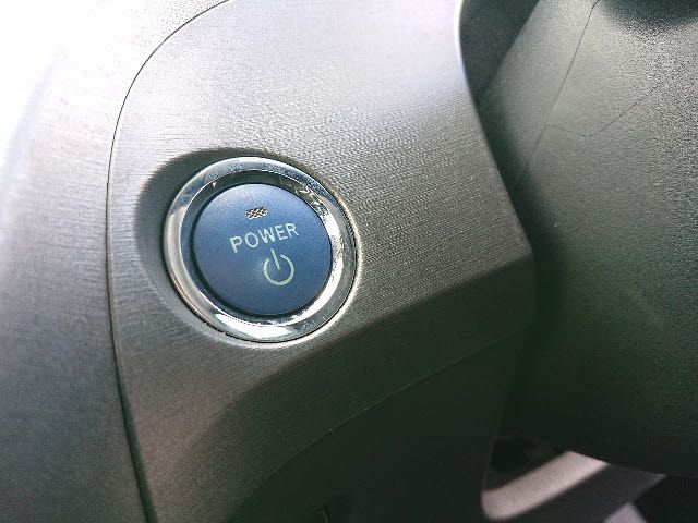 Toyota PRIUS 2013-03 187699-10