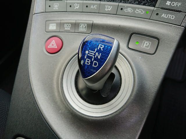 Toyota PRIUS 2013-03 187699-19