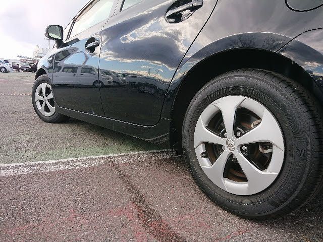 Toyota PRIUS 2013-03 187699-25