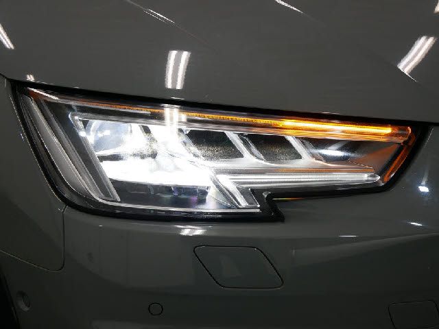 Audi A4 2019-02 2946-5