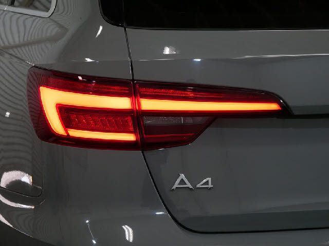 Audi A4 2019-02 2946-13