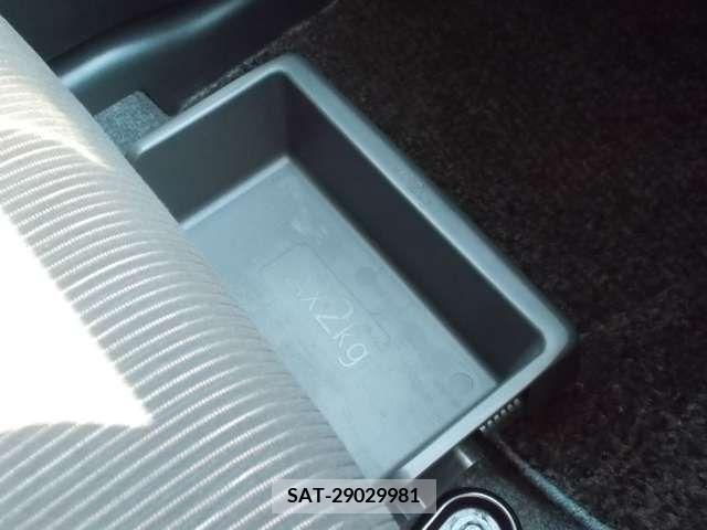 Nissan DAYZ 2013-06 225107-13