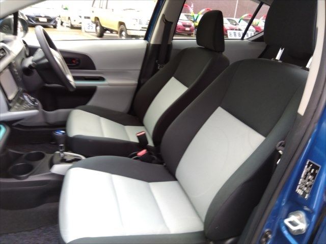 Toyota AQUA 2012-07 8416-9
