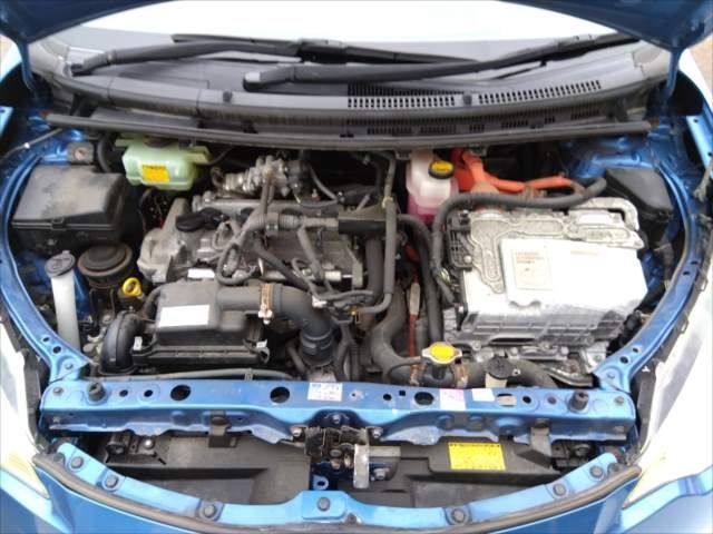 Toyota AQUA 2012-07 8416-21