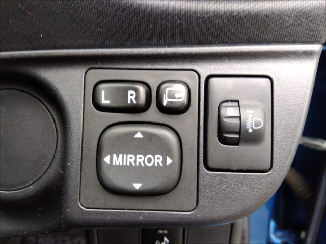 Toyota AQUA 2012-07 8416-15