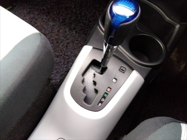 Toyota AQUA 2012-07 8416-12