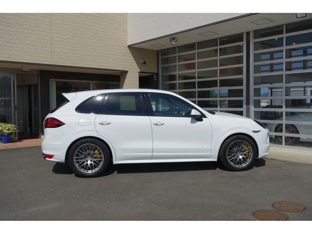 Porsche CAYENNE 2013-07 3991-6