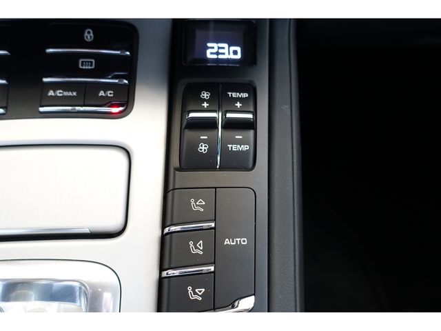 Porsche CAYENNE 2013-07 3991-9