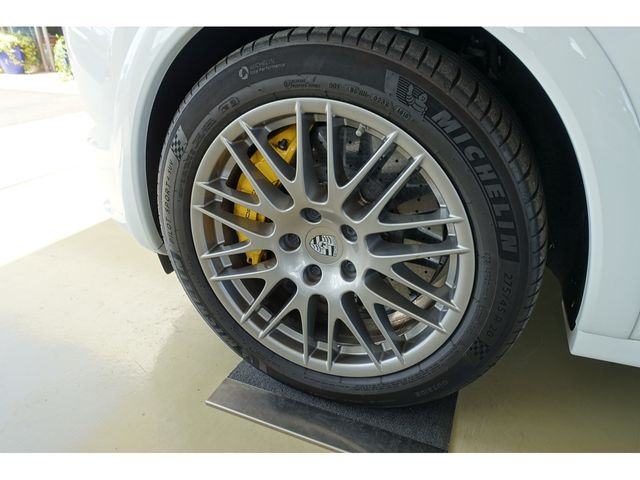 Porsche CAYENNE 2013-07 3991-15