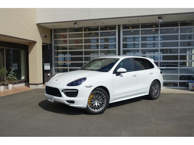 Porsche CAYENNE 2013-07 3991-1