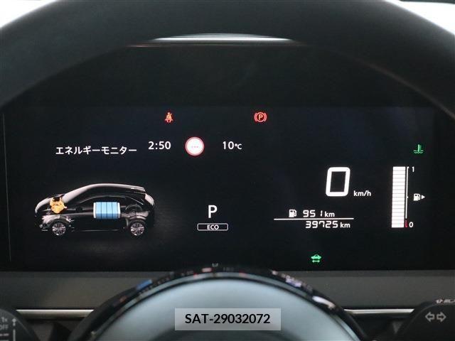 Nissan NOTE 2022-02 215647-7