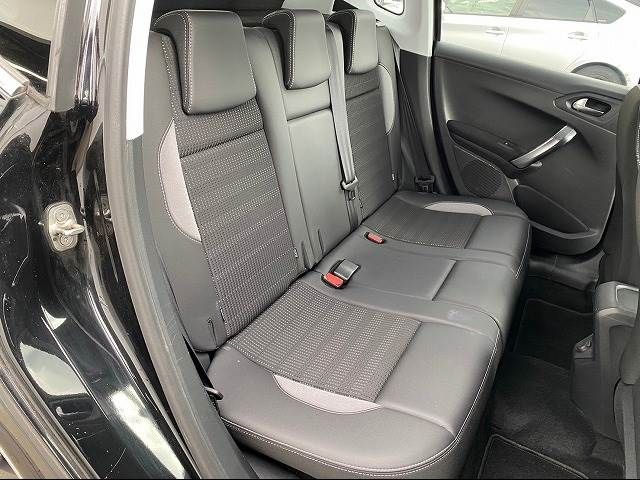 Peugeot 2008 2017-06 183338-4