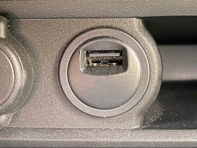 Peugeot 2008 2017-06 183338-9