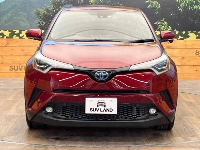 Toyota C-HR 2018-11 189429-16