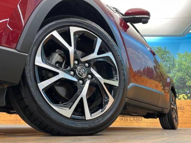 Toyota C-HR 2018-11 189429-15