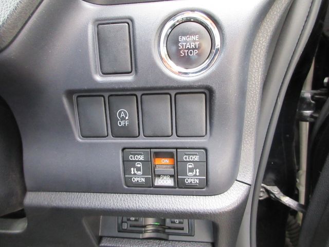 Toyota VOXY 2014-10 192754-21