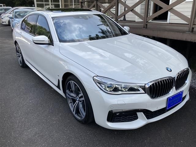 Bmw 7 SERIES 2018-06 9619-26