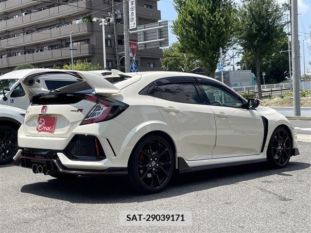 Honda CIVIC 2018-03 357941-3
