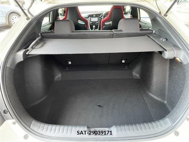 Honda CIVIC 2018-03 357941-18