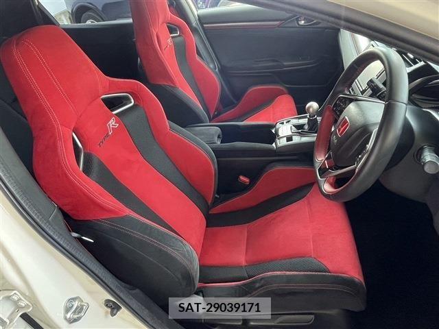 Honda CIVIC 2018-03 357941-9