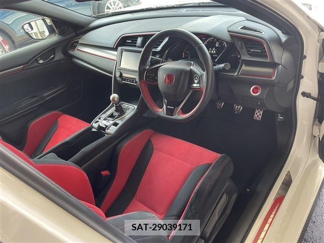 Honda CIVIC 2018-03 357941-8